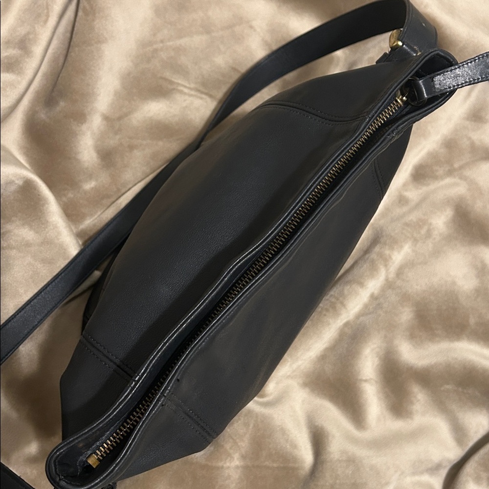 Coach Monterey Hobo Black Leather Vintage Bucket Bag- Excellent! - Picture 3 of 12